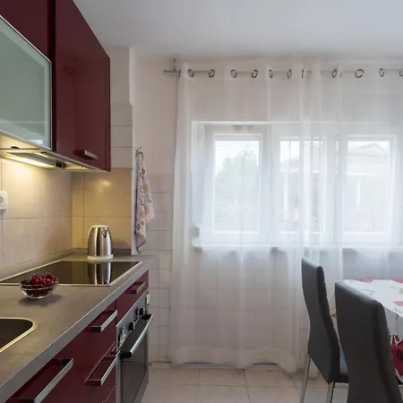 With A Parking Space - 19741 Apartment Umag