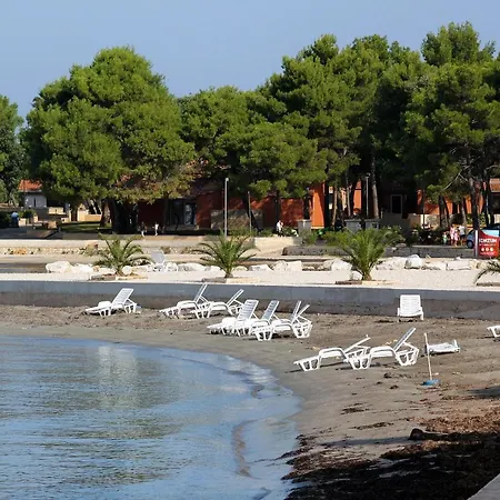 With A Parking Space - 19741 Umag